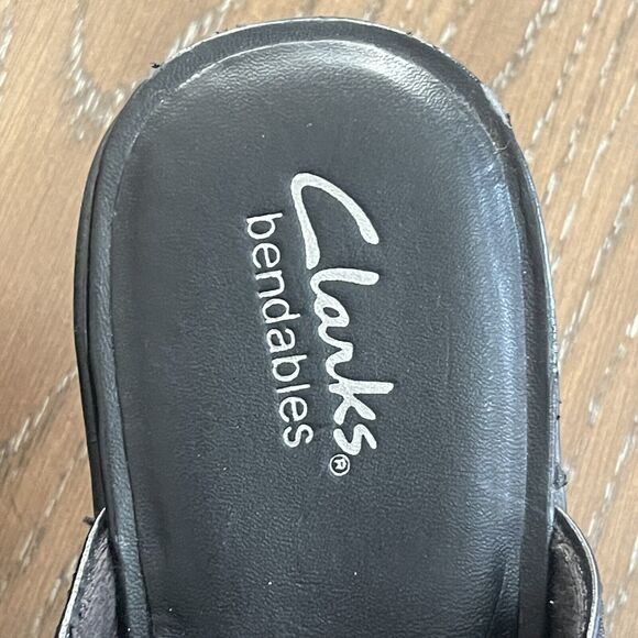 Clarks Bendables Slip On Mule Clog Womens Size 11 Black Leather Mirabelle Buckle - Picture 5 of 10